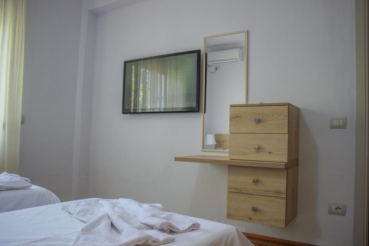 Ballo Apartments Gjirokaster Luaran gambar